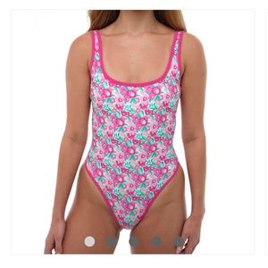 NWT Piper 1 piece bathingsuit